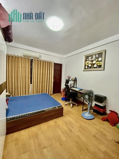 Siêu Phẩm Dương Quảng Hàm 35m2 X 5T, Ngõ Thông, ô tô gần, Kd 4.3 tỷ.
