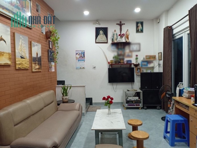 BÁN NHÀ HẺM XE TẢI ĐƯỜNG LÀNG TĂNG PHÚ, TNPA, 80M2, NHỈNH 4 TỶ