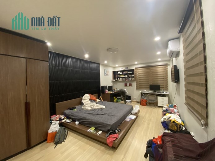 Bán Đất Tặng nhà Phố Tây Sơn 65m2 5Tg MT 4,5m chỉ 5,5 tỷ
