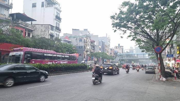 BÁN ĐẤT TẶNG NHÀ CẤP 4  NGUYỄN VĂN CỪ DT 85M  GIÁ 5 TỶ 8 , DIỆN TÍCH RỘNG, GẦN PHỐ, NGÕ RỘNG, SÁNG,