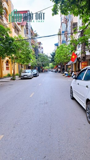 Bán nhà 108 Trần Phú Quận Hà Đông. Phân lô 2 mặt đường. Ô tô Tránh. Gía rẻ