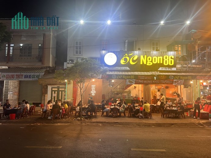 Sang nhượng quán nhậu góc 2 mặt tiền 300M2 P7, Q5- 45.000.000 đ