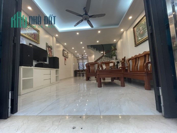 NHÀ ĐẸP NGỌC THỤY - NGÕ NÔNG - Ô TÔ ĐỖ CỬA – HƯỞNG GIÓ SÔNG