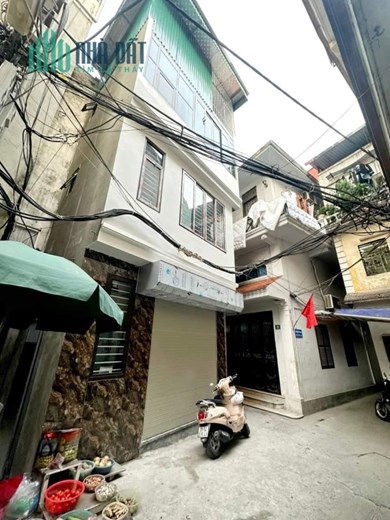 Bán toà nhà CHDV Dương Quảng Hàm, Cầu Giấy 78m2x7tầng full nội thất 11 tỷ8