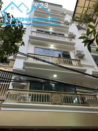 Bán toà nhà CHDV Dương Quảng Hàm, Cầu Giấy 78m2x7tầng full nội thất 11 tỷ8
