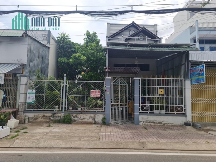 BÁN GẤP Lô Đất Tặng Nhà Mặt Tiền Đẹp Tại Đường Ngô Gia Tự, Phường 5, TP Cà Mau