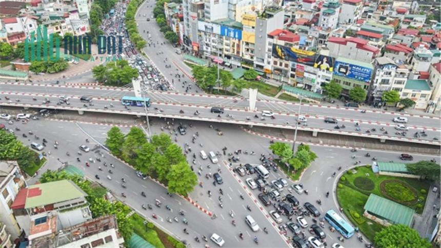 💥Phân Lô Ngã Tư Sở Đống Đa, Nhà Mới Đẹp Ngõ Thông Oto Vòng Quanh, 100m Mt 4.2m 16.5Tỷ💥