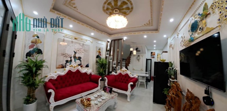 Bán nhà phố Pháo Đài Láng, Đống Đa. 35m2 x 5T, mặt tiền 4.5m. Ô TÔ. KD. Hơn 4 Tỷ. 0968084286