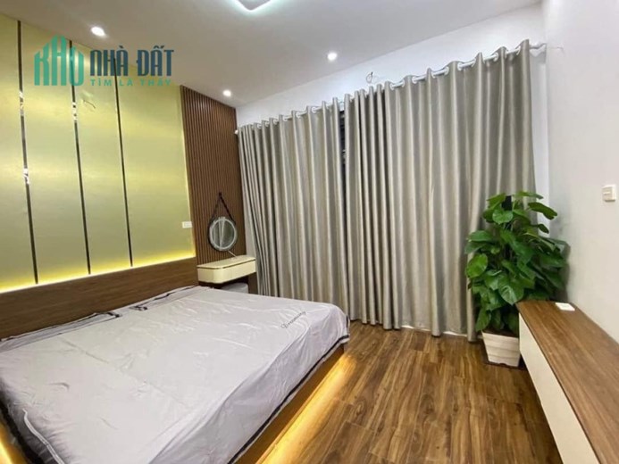 Chưa đến 4 tỷ, có ngay nhà Đại Mỗ, ô tô cách 10m, diện tích 42m