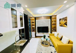 ĐỘC LẠ. Nhà Quận Hai Bà Trưng, lô góc, gần mặt phố, nội thất xin. DT 24m*4 tầng sổ nét căng.