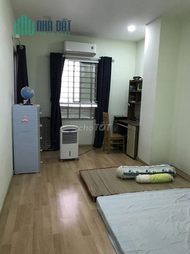 cho thuê CHCC Him Lam Nam Khánh Q.8, 105m2, 3PN, 2tollet, 1/7 nhận nhà