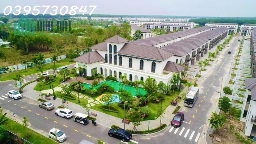 Bán Biệt Thự đẹp trong khu đô thị  an ninh liền kề Chợ Mới Bàu Bàng Diện Tích 340m2 Sổ Hồng Công