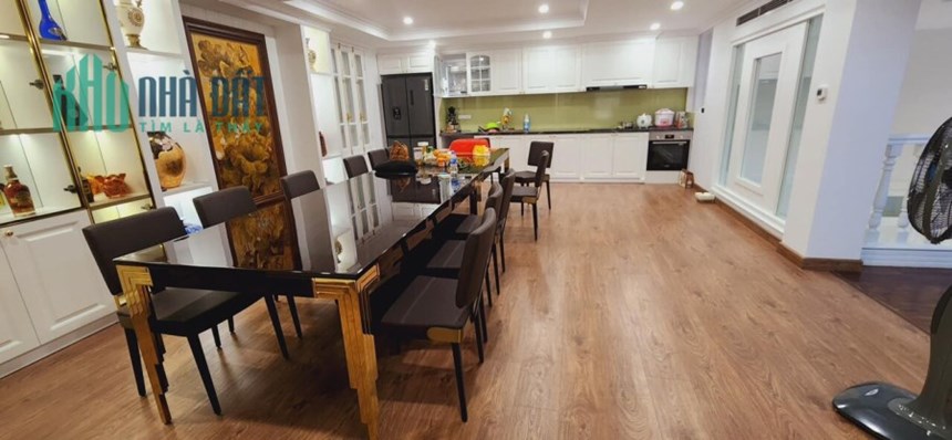 Lê Thanh Nghị, lô góc, oto, khu vực hiếm bán, 40m2, giá chỉ 4 tỉ 3