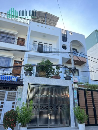 Nhà mới 4 tầng - 51m2 - 4 phòng ngủ - 7,2 tỷ TL - Hồ Biểu Chánh, Phú Nhuận