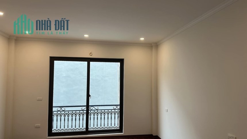Bán nhà 49m2 phố Âu Cơ, Tây Hồ Chủ tự xây 5 ngủ Mặt phố 10m 4.7 Tỷ