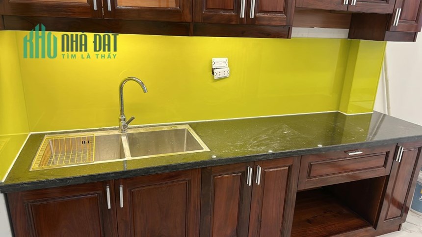 Bán căn nhà 49m2 phố Âu Cơ, Tây Hồ Dân xây 5 phòng ngủ 2 Ô tô tránh 10m 4.7 Tỷ