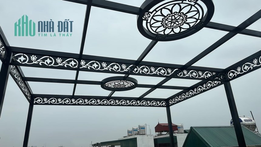 Bán nhà 47m2 phố Âu Cơ, Tây Hồ Dân xây 5 phòng ngủ Ô tô tránh 10m 4.5 Tỷ