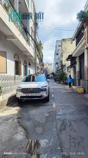 NHÀ ĐẸP P BÌNH THỌ . LÔ GÓC. MỚI XÂY KINH DOANH ĐƯỢC. ĐỦ CÔNG NĂNG. GIÁ RẺ CHỈ HƠN 6 TỶ