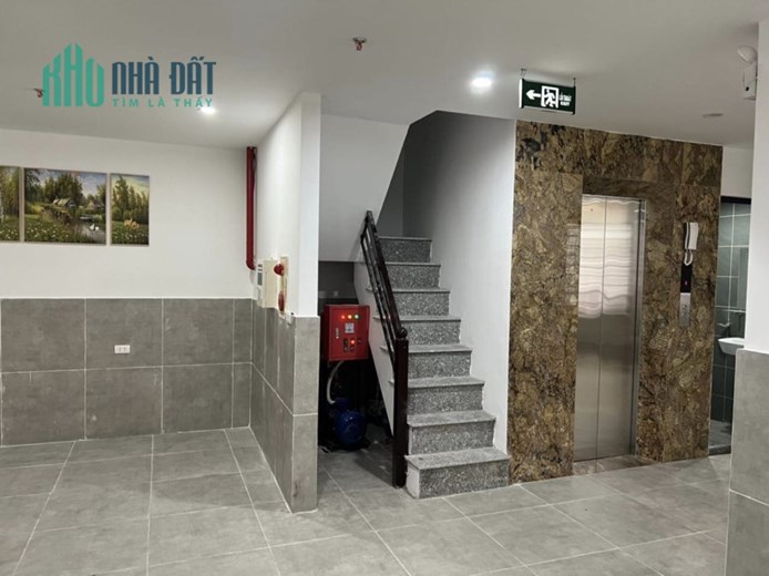 ĐẲNG CẤP CCMN 26 PHÒNG KK - KHU NGOẠI GIAO ĐOÀN - DÒNG TIỀN 1.5 TỶ/ NĂM - THANG MÁY - 130m2 - GIÁ