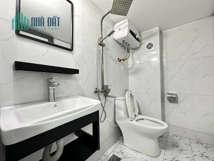 Bán Tòa CHDV Cao Cấp - 26P KK - Q Thanh Xuân - Ô Tô Vào Nhà - Dòng Tiền 1.5 Tỷ/Năm - 150m x 7T -