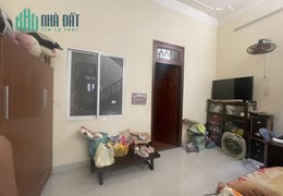 Bán nhà kiệt Nguyễn Văn Thoại diện tích 90m xây 3 tầng. Giá 7.85 tỷ.