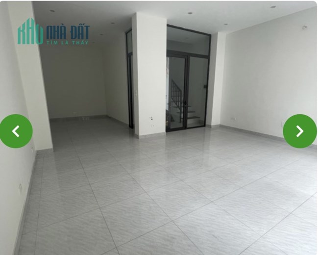 Có Nhà 4 tầng cho thuê tại ngõ Hoàng Quốc Việt, Cầu Giấy, ngõ ô tô 7 chỗ đi qua