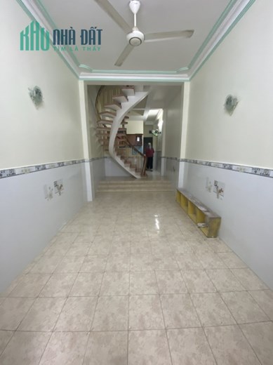 Bán nhà HXH, Hoàng Hoa Thám, Phường 6, Bình Thạnh, 4 tầng, 45m2, Giá chỉ 6 tỷ 4