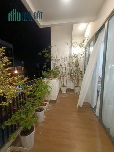 Cần bán nhà nam Việt Á MT Dương Tử Giang Quận Ngũ Hành Sơn 4 tầng 5 PN