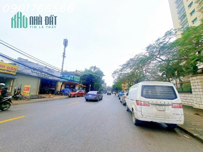 Bán Nhà Mặt Phố Nguyễn Hoàng Tôn, Quận Tây Hồ, 158m x 4T, Giá 39 tỷ.