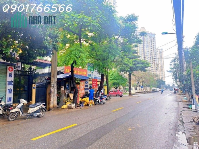 Bán Nhà Mặt Phố Nguyễn Hoàng Tôn, Quận Tây Hồ, 158m x 4T, Giá 39 tỷ.