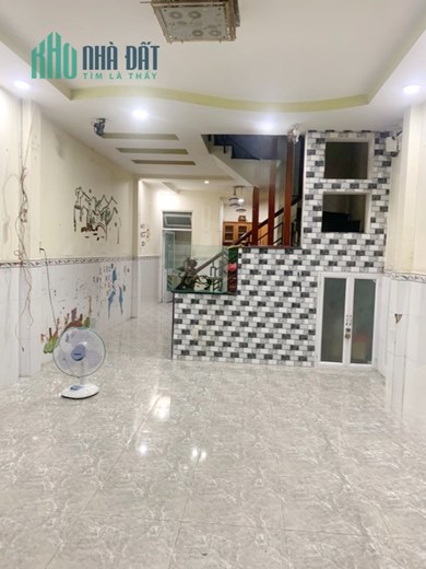 Nhà thuê nhà 2 Tầng MT Bùi Minh Trực P6Q8 - Giá : 12 Triệu