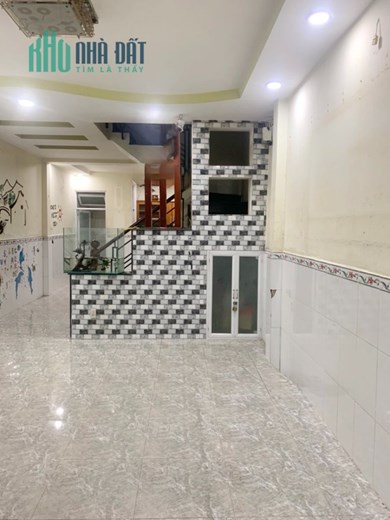 Nhà thuê nhà 2 Tầng MT Bùi Minh Trực P6Q8 - Giá : 12 Triệu