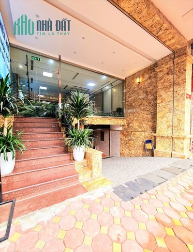 SIÊU … SIÊU PHẨM!!! Toà nhà mặt phố quận CẤU GIẤY, kinh doanh văn phòng, đầu tư dòng tiền. Giá chỉ