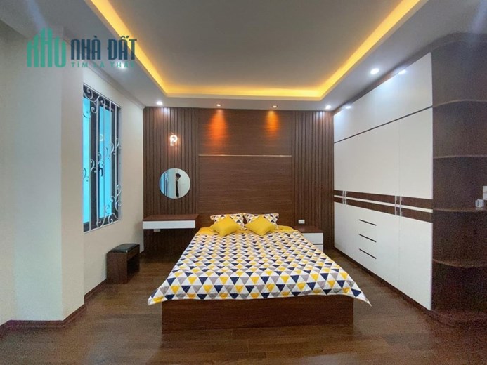 Bán nhà Bà Triệu, Hà Trì Hà Đông 38m2 5 tầng ngõ thông kinh doanh 3,75 tỷ