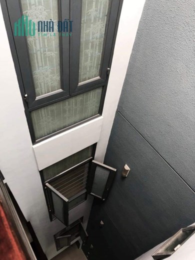 Mặt tiền kinh doanh Tôn Thất Thuyết Q4 Ngang 4 x 16 m nở hậu 6  đúc 5 tấm Giảm 1 tỷ thu nhập trên