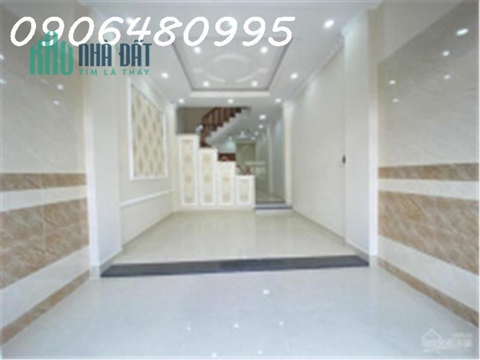 Bán nhà phố chính chủ mặt tiền đường Tên Lửa 12 tỷ sổ hồng sẫn có thể thương lượng giá