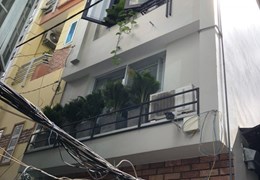 Cần bán nhà đẹp hẻm 75 Cô Giang, Quận 1. DTKV32m2 trệt lầu giá gần 6 tỷ