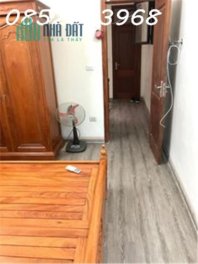 Bán nhà ngõ 147 Quan Hoa, Cầu Giấy, 44m2, 4 tầng, 2 mặt thoáng, tặng nội thất, giá 4.95 tỷ.