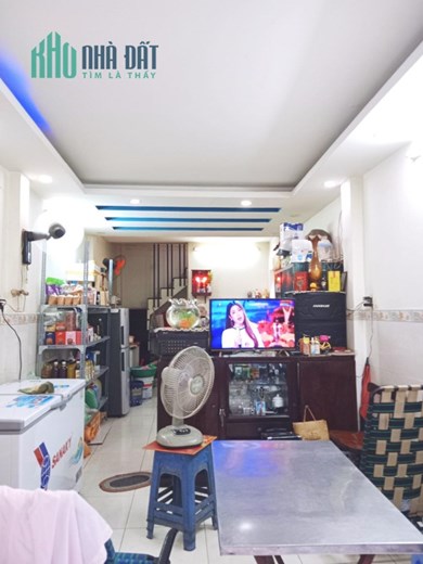 Bán nhà đường Phan Văn Trị quận Bình Thạnh diện tích 61 m2 giá thương lượng