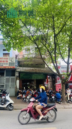 Bán mặt phố Ngoc Lâm Long Biên với diện tích 100m2 chỉ 17,5 tỷ mặt tiền 5,6 m vị trí đẹp