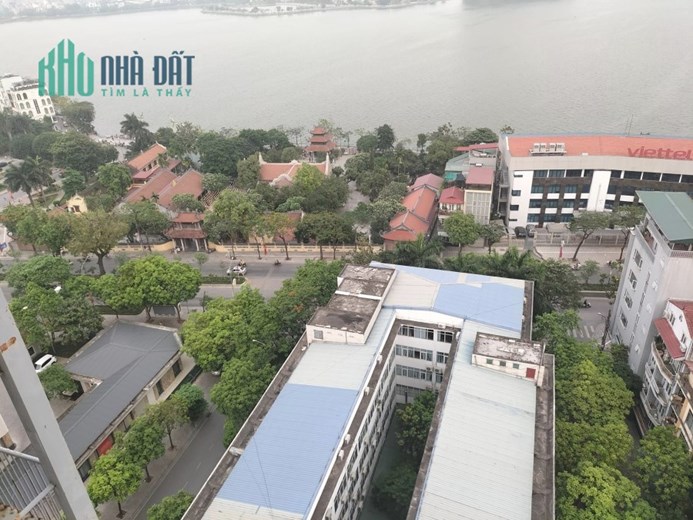 Bán CHCC 106m2 3 ngủ 2 vs Lô Góc View Hồ Tây Phố Lạc Long Quân sát Quận ủy Tây Hồ, giá hơn 50tr/m