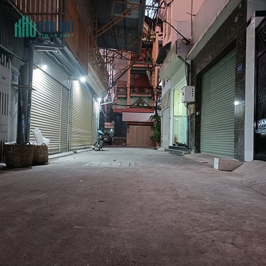 ( Ngỡ ngàng ) Nhà Trần Thái Tông Tân Bình 40m2 * 3T, ô tô đỗ cửa, kết hợp văn phòng, chỉ hơn 5ty