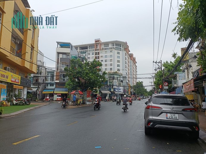 ( Ngỡ ngàng ) Nhà Trần Thái Tông Tân Bình 40m2 * 3T, ô tô đỗ cửa, kết hợp văn phòng, chỉ hơn 5ty