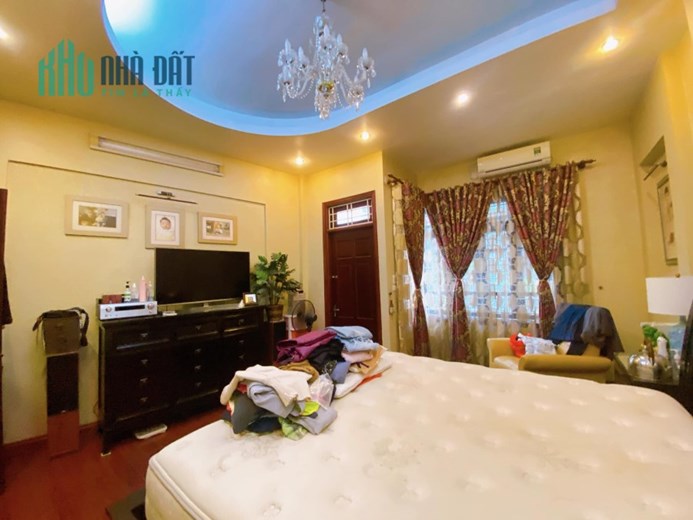 Phân lô mặt ngõ Hoàng Cầu, Đống Đa, 64m2 x 5 tầng, gara ô tô, kinh doanh tấp nập.