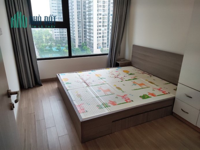 Siêu rẻ cần bán cắt lỗ căn 1PN 1 1VS tầng trung, ban công đông nam, giá chỉ 1.35 tỷ bao phí đủ đồ