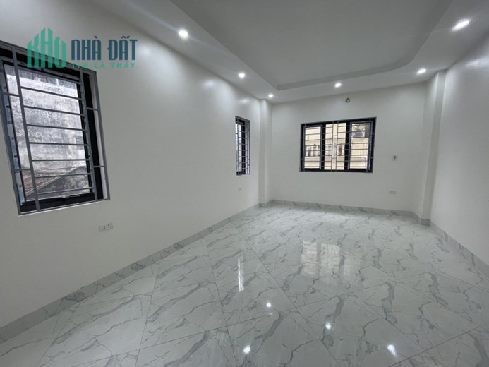 Chủ nhà sốt ruột giảm 400 triệu bán nhà Mậu Lương Kiến Hưng Hà Đông, 45m2, 4 tầng. Giá 3 tỷ 1.