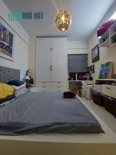 Bán ngôi nhà 72m2 phố Âu Cơ, Tây Hồ 5 phòng ngủ Ô tô đỗ cửa 10m ngõ Ô tô tránh 5.95 Tỷ