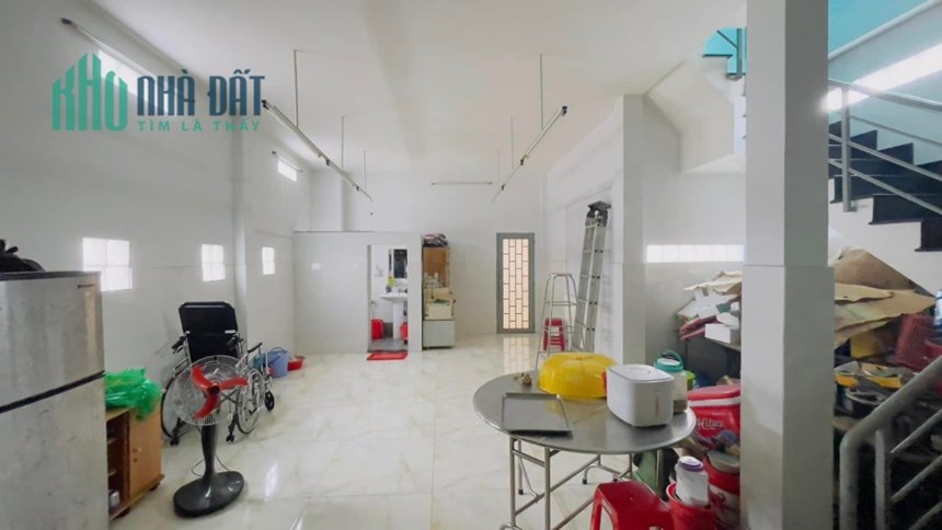 mua 1 được 3, Bán nhà hẻm 12m Trịnh Đình Trọng - Âu Cơ, 7.5x30m, 3 Tầng, 16PN, 19.8 tỷ