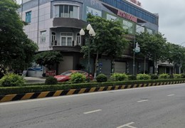 CHUYỂN NHƯỢNG NHÀ TRUNG TÂM THƯƠNG MẠI + NHÀ XƯỞNG.