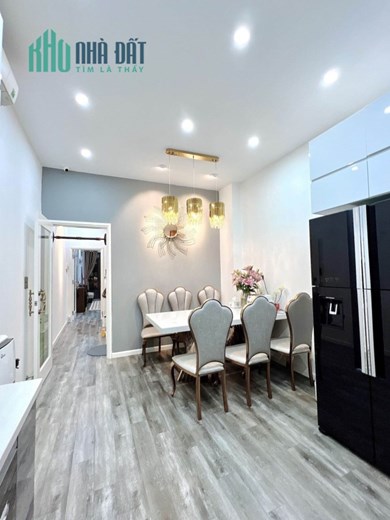 BÁN NHÀ  PHƯỜNG XUÂN ĐỈNH-OTÔ ĐỖ CỬA -2 THOÁNG- KINH DOANH 41M 5TẦNG 5.9 TỶ